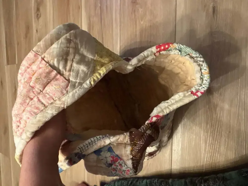 Vintage Handmade Patchwork Tennessee Feedsack Quilt Hobo Bag